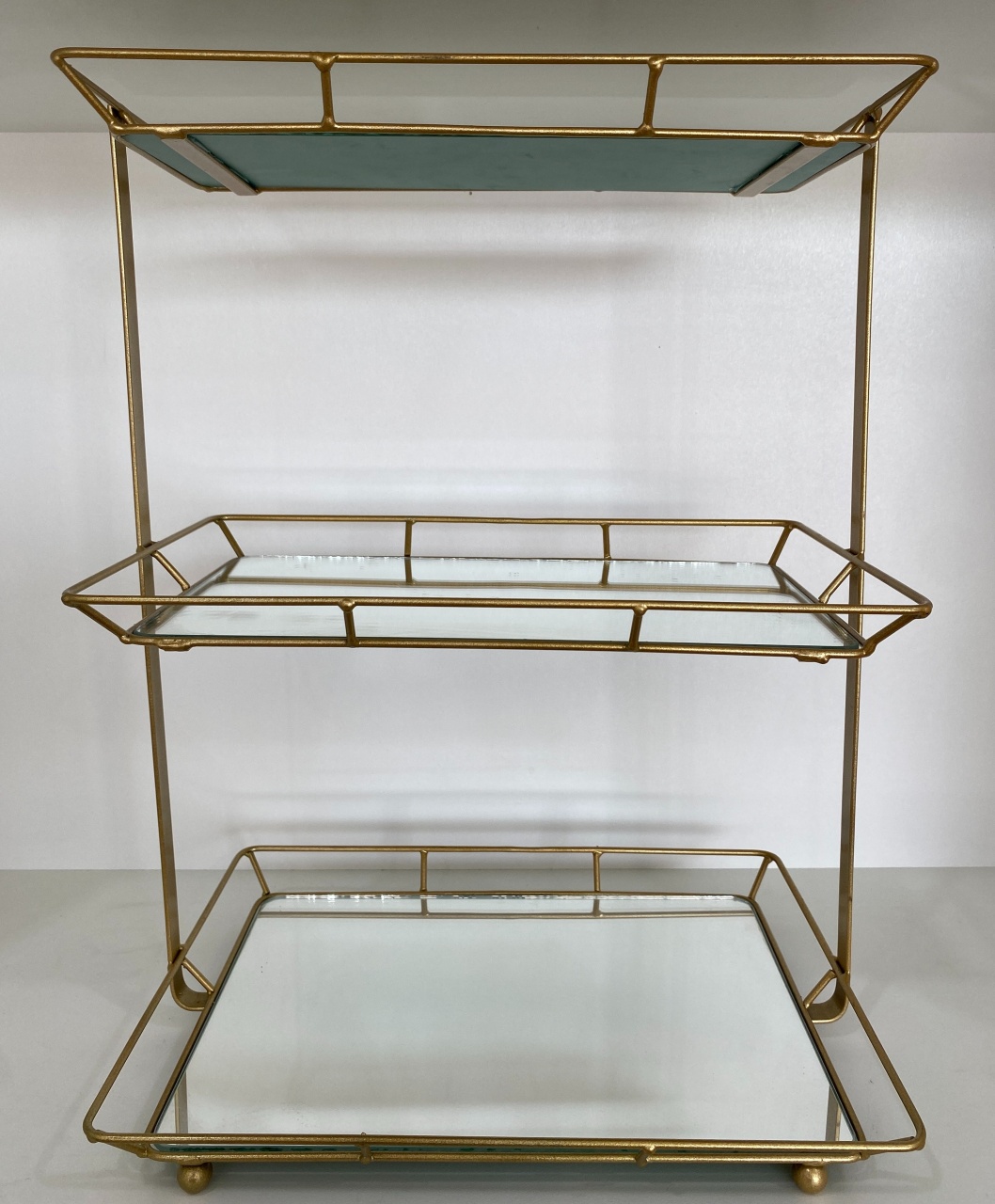 7- Suporte de Ferro  Dourado 3 Andares Quadrada C/ Espelho 31Cm X 23Larg X 41,5 Alt - Gg - PRIME DECOR RJ