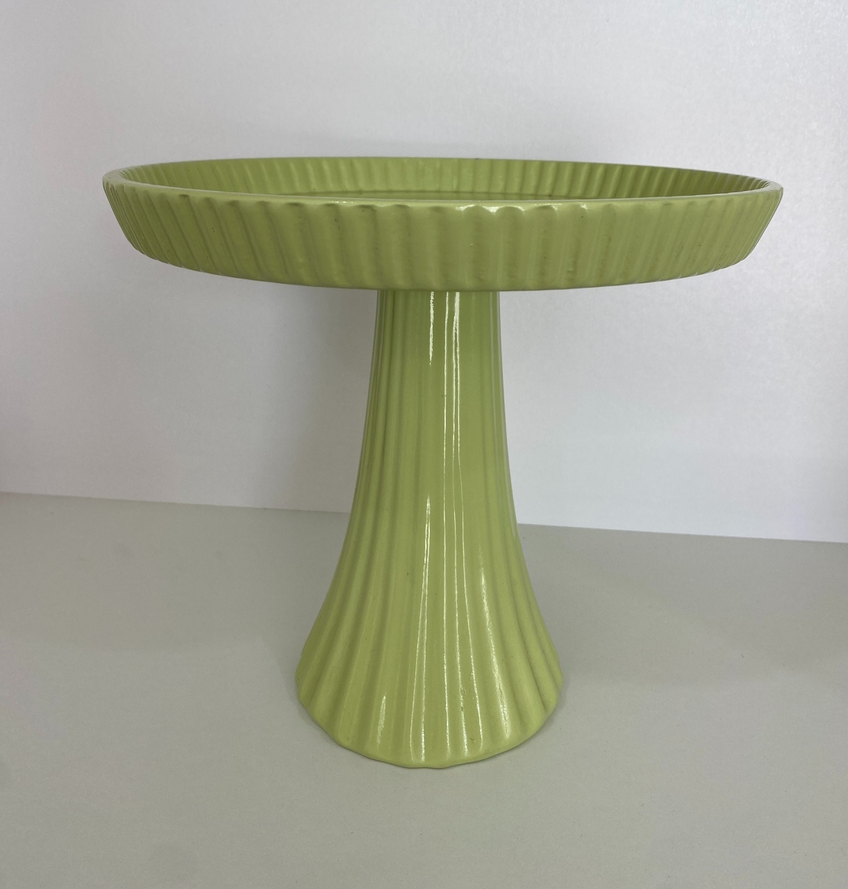 413- Boleira de Ceramica Detalhe Canelado Verde Cha 24 Cm Larg X 21,5 Cm Alt - G - PRIME DECOR RJ