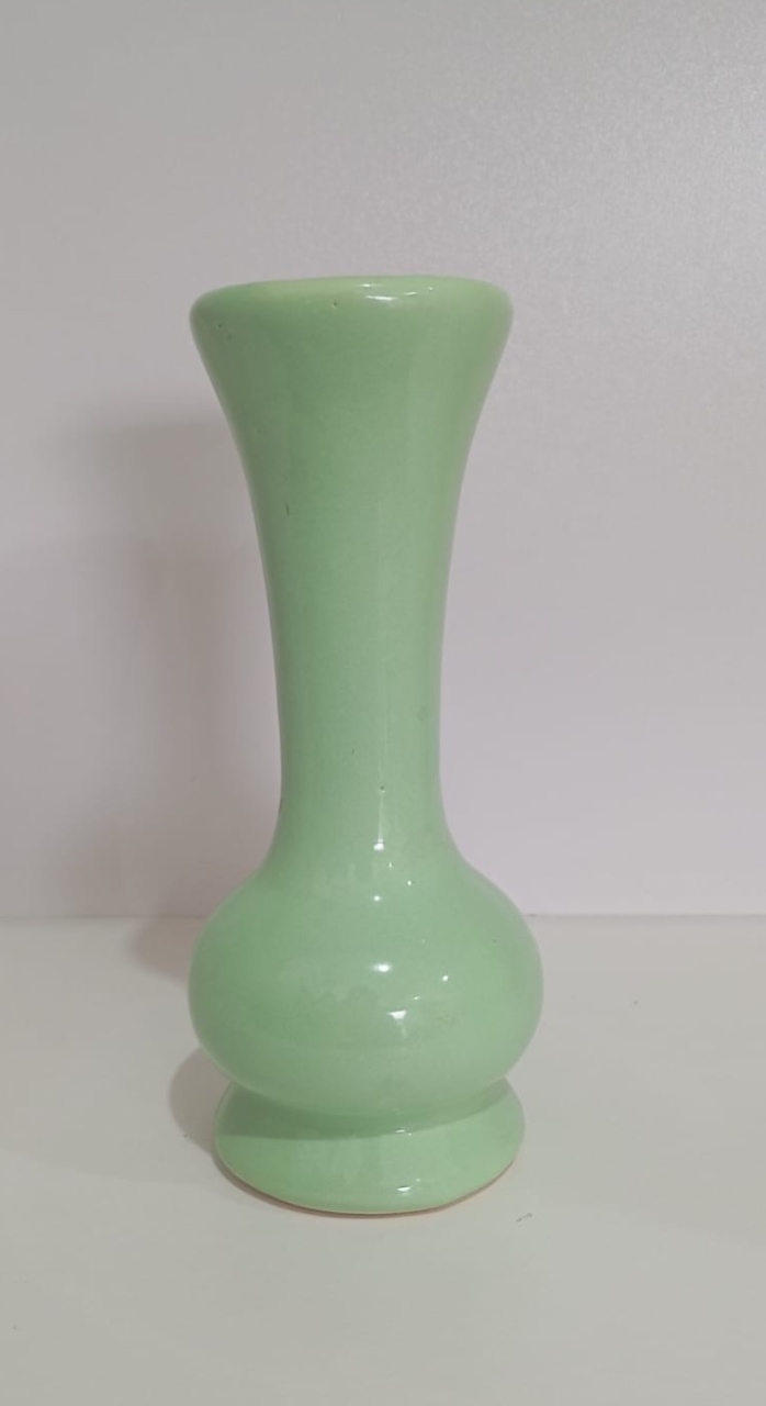 508- Vaso de Ceramica Detalhe Solitario Bojudo Verde Fantasma 6,5 Cm Larg X 17 Cm Alt - P - PRIME DECOR RJ