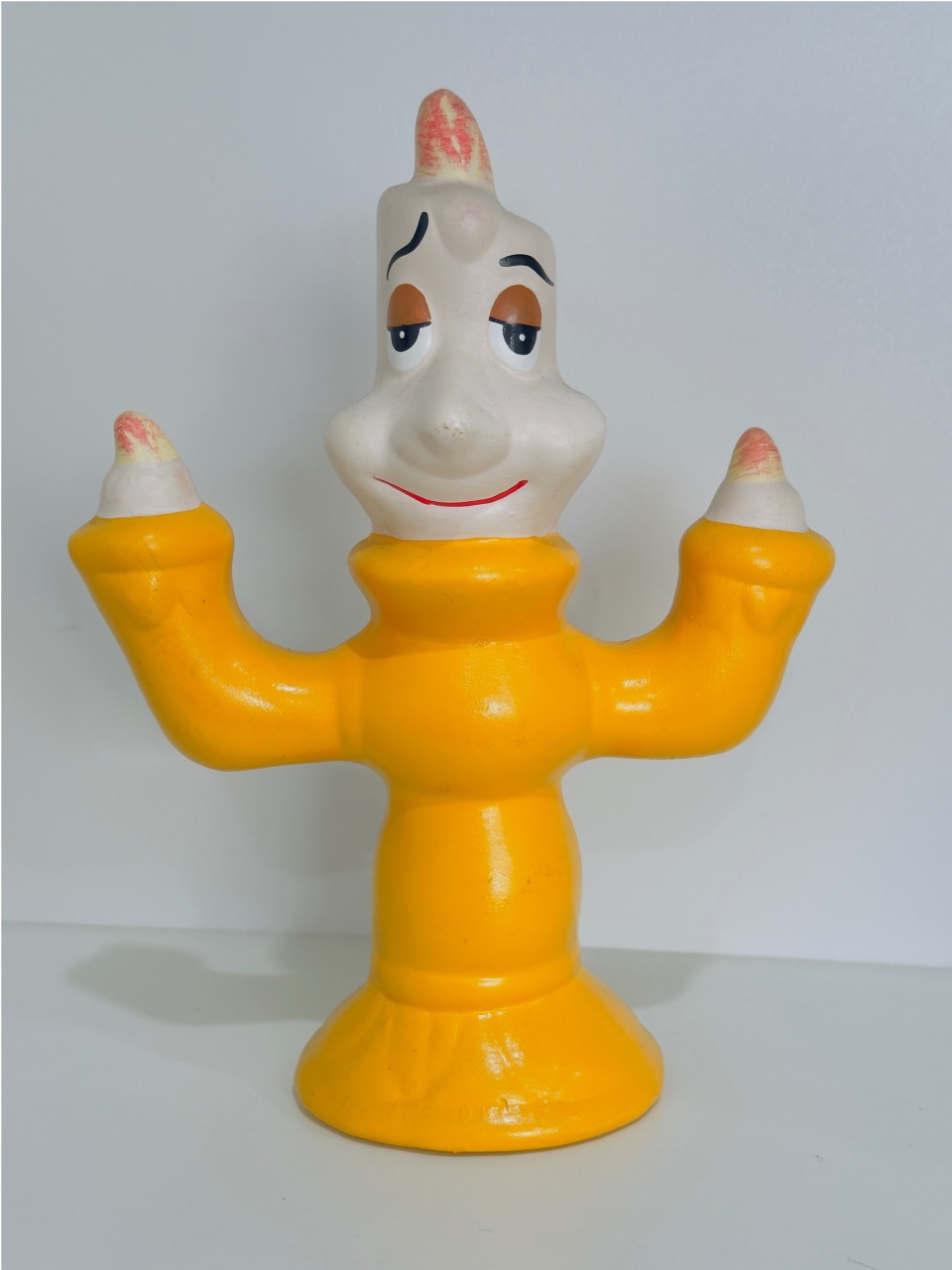 708- Castical Lumier de A Bela E A Fera Enfeite de Ceramica 18Cm Larg X 25 Cm Alt - M - PRIME DECOR RJ
