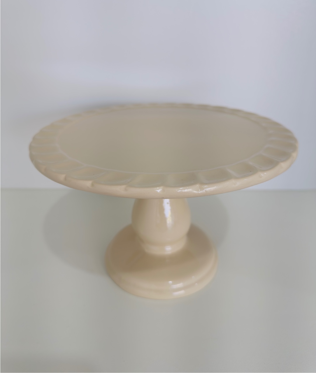 438- Boleira de Ceramica Detalhe Glace Bege 23,5 Cm Larg X 14,5 Cm Alt M - PRIME DECOR RJ