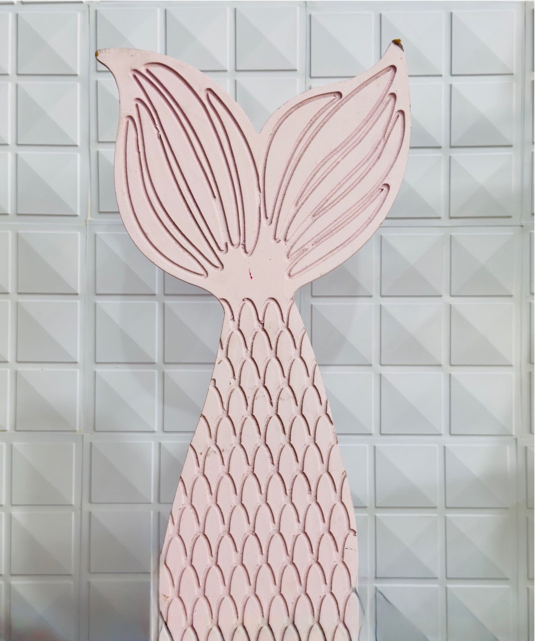 758 - Calda de Sereia Rosa Candy Enfeite de Chao de Mdf 26 Cm Larg X 50 Cm Alt - G - PRIME DECOR RJ