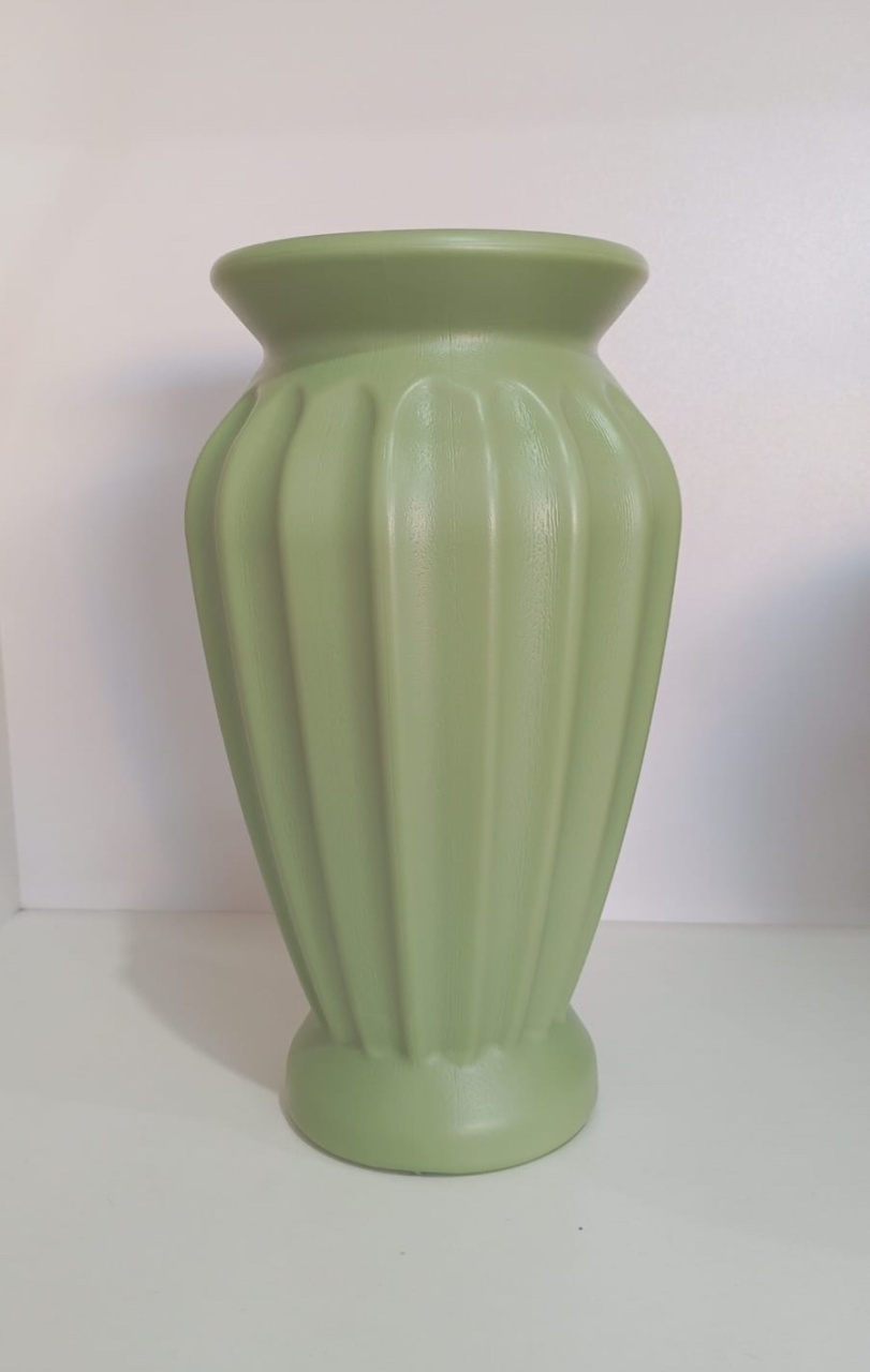 Vaso Imperial Verde Eucalipto Plástico Reforçado 24Cm de Altura  13Cm de Largura - PRIME DECOR RJ