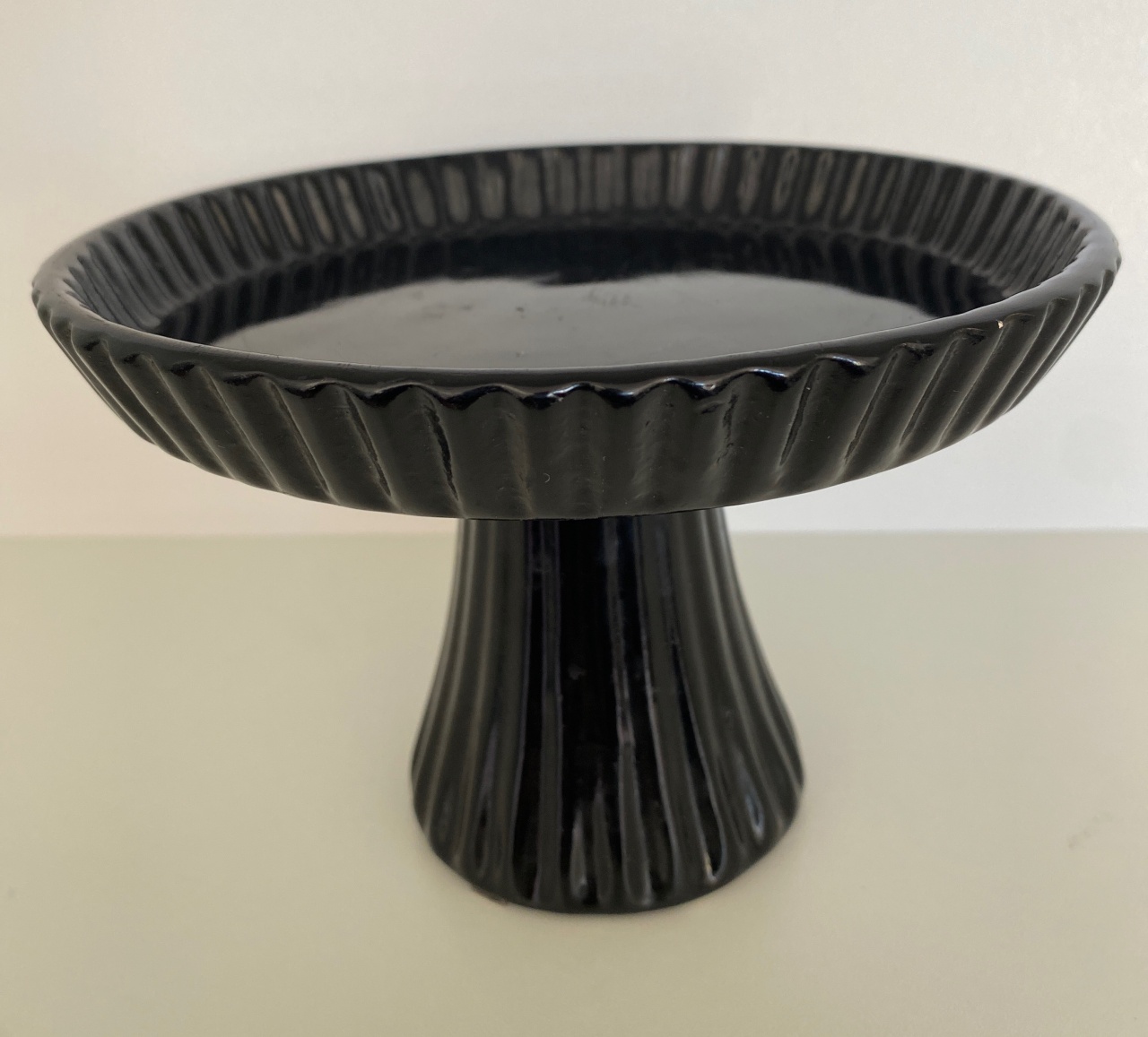 170- Boleira de Ceramica Redonda Preta Madri de 18 Cm Larg X 12 Cm Alt P - PRIME DECOR RJ