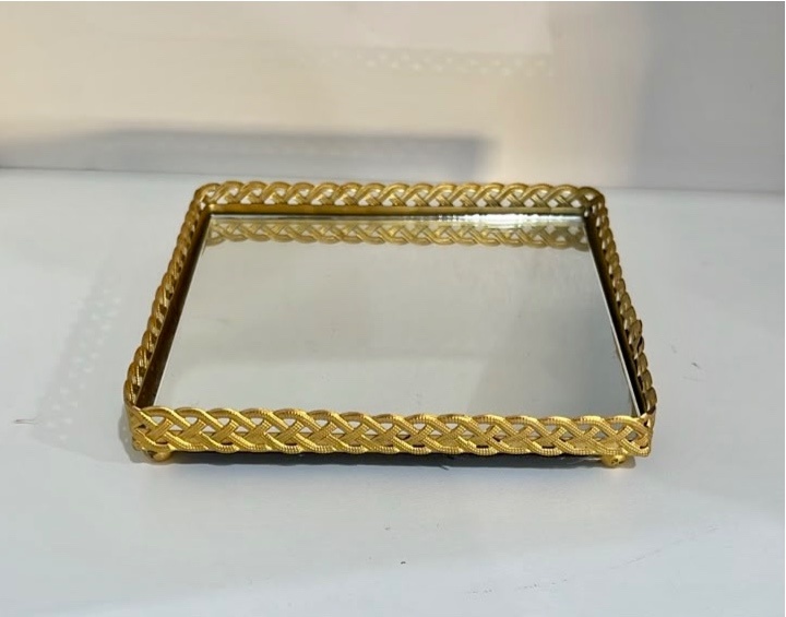 34-Bandeja Ferro Dourada Quadrada Trancada C/ Espelho  14 Cm - Pp - PRIME DECOR RJ
