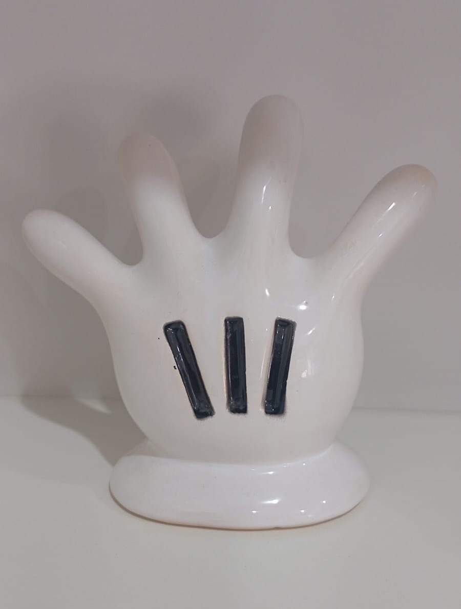 108-  Luva Do Mickey Enfeite de Mesa Ceramica - PRIME DECOR RJ