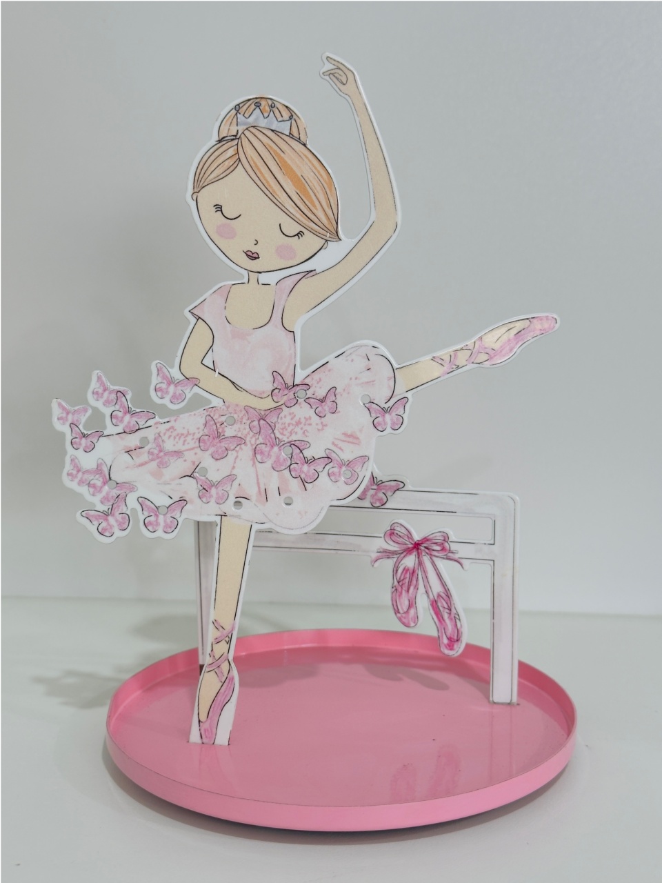 693-Bailarina Metal Rosa Enfeite 14,5 Cm Comp X 21 Cm Alt - M - PRIME DECOR RJ