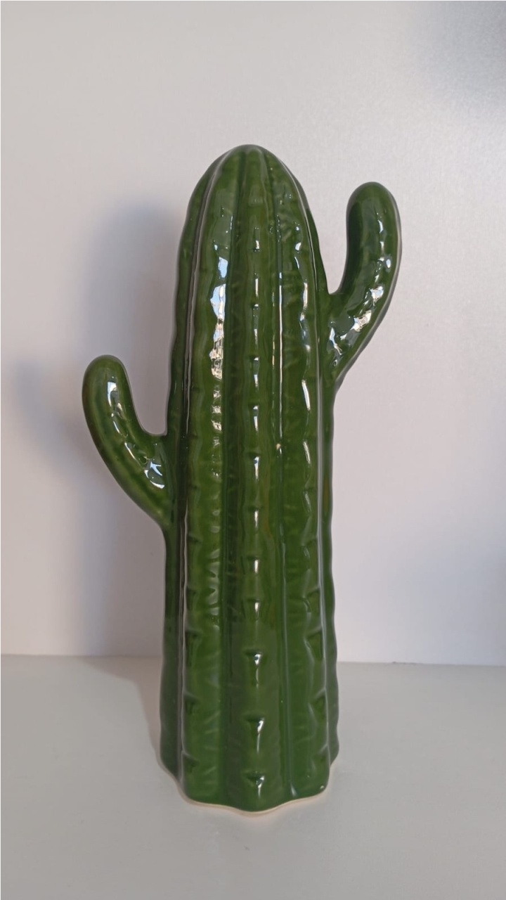 811- Cacto Verde Floresta Enfeite de Ceramica 19 Cm Alt - M - PRIME DECOR RJ