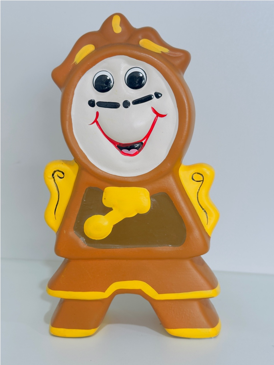 703- Relogio Horloge de A Bela E A Fera Enfeite de Ceramica 12,5 Cm Comp X 22 Cm Alt - M - PRIME DECOR RJ