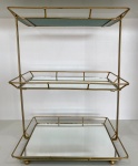 7- Suporte de Ferro  Dourado 3 Andares Quadrada C/ Espelho 31Cm X 23Larg X 41,5 Alt - Gg - imagem 1
