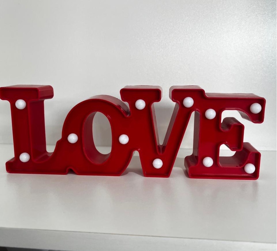 652- Enfeite Luminaria Love Vermelho Sangue 30 Cm Comp X 10 Cm Alt - M - PRIME DECOR RJ