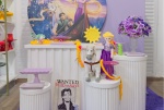 Rapunzel - Enrolados - Pegue Monte - imagem 2