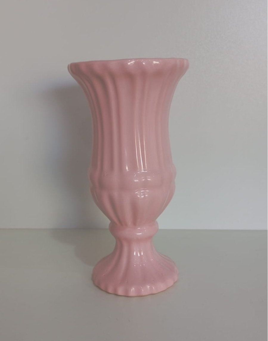 470- Vaso de Ceramica Detalhe Grego Rosa Cherry 8,5 Cm Larg X 17 Cm Alt - P - PRIME DECOR RJ