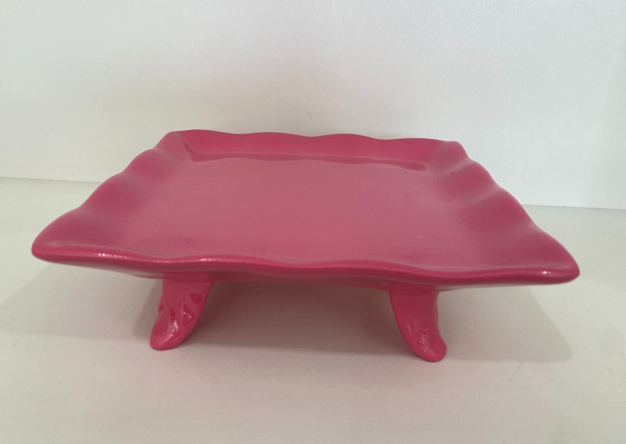 1416- Bandeja de Ceramica Quadrada  C/ Apoio Rosa Pink 19 Cm Larg X 6 Alt Cm - M  - PRIME DECOR RJ