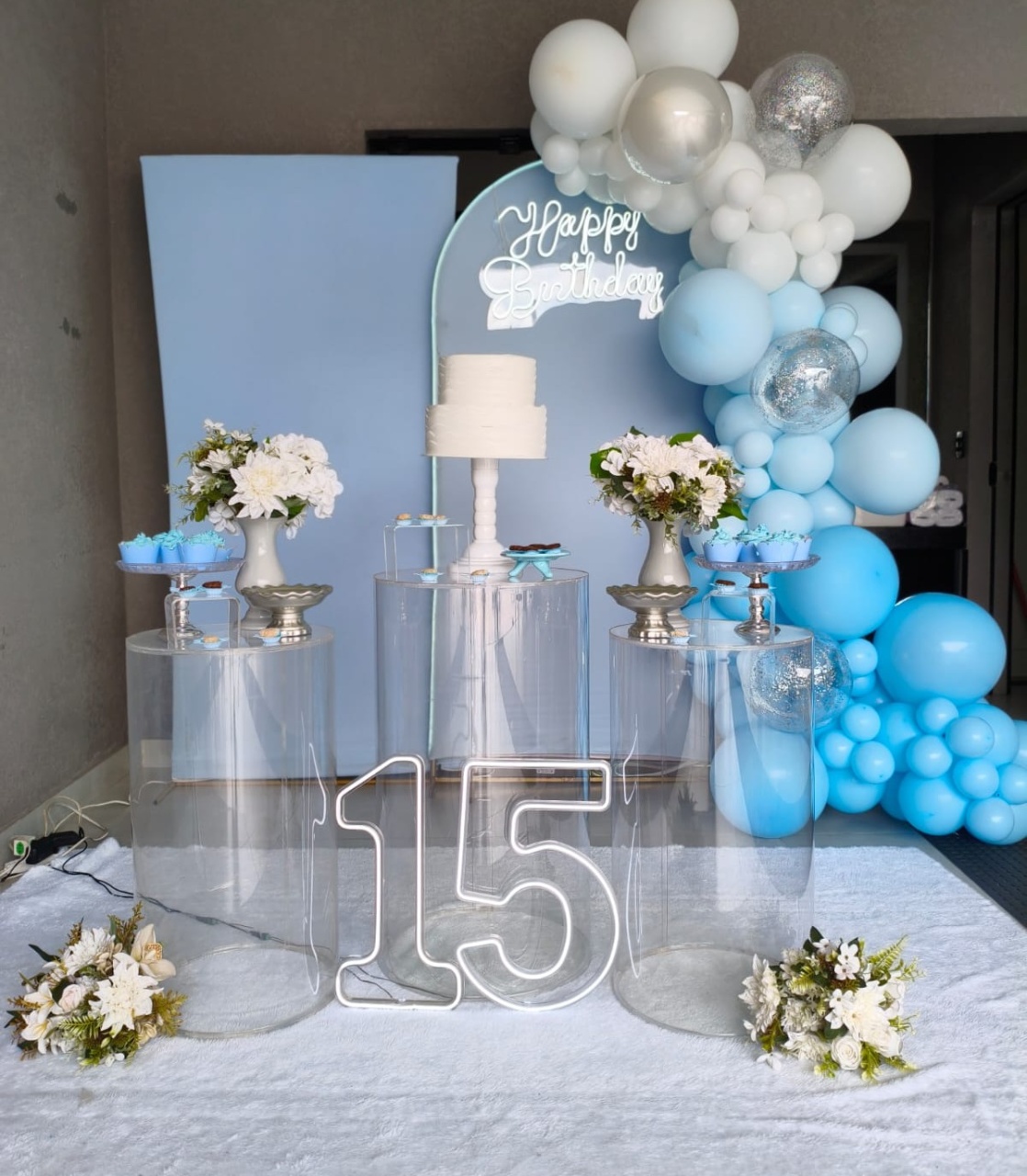 15 Anos Azul Claro - Art's Camila's Decorações 