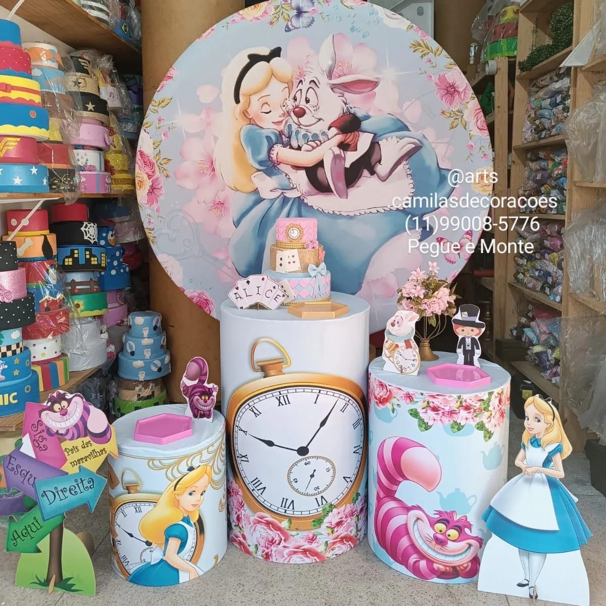 Alice No País das Maravilhas  - Art's Camila's Decorações 