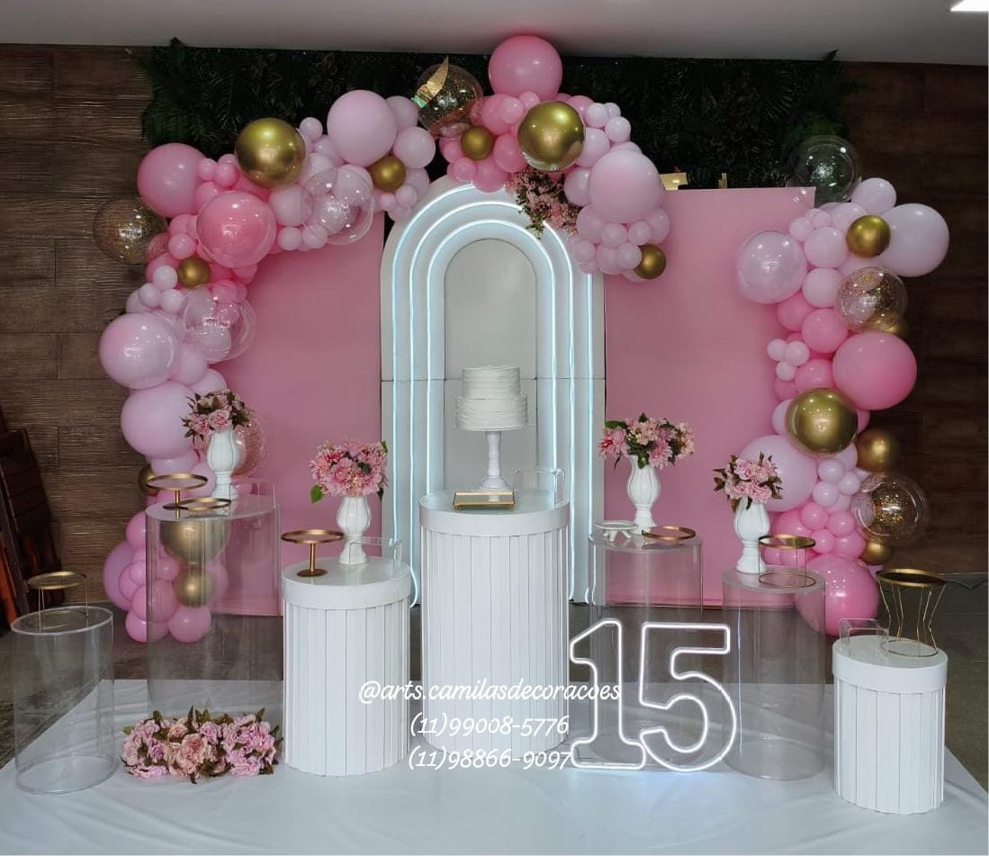 15 Anos Rosa Painel 3D - Art's Camila's Decorações 