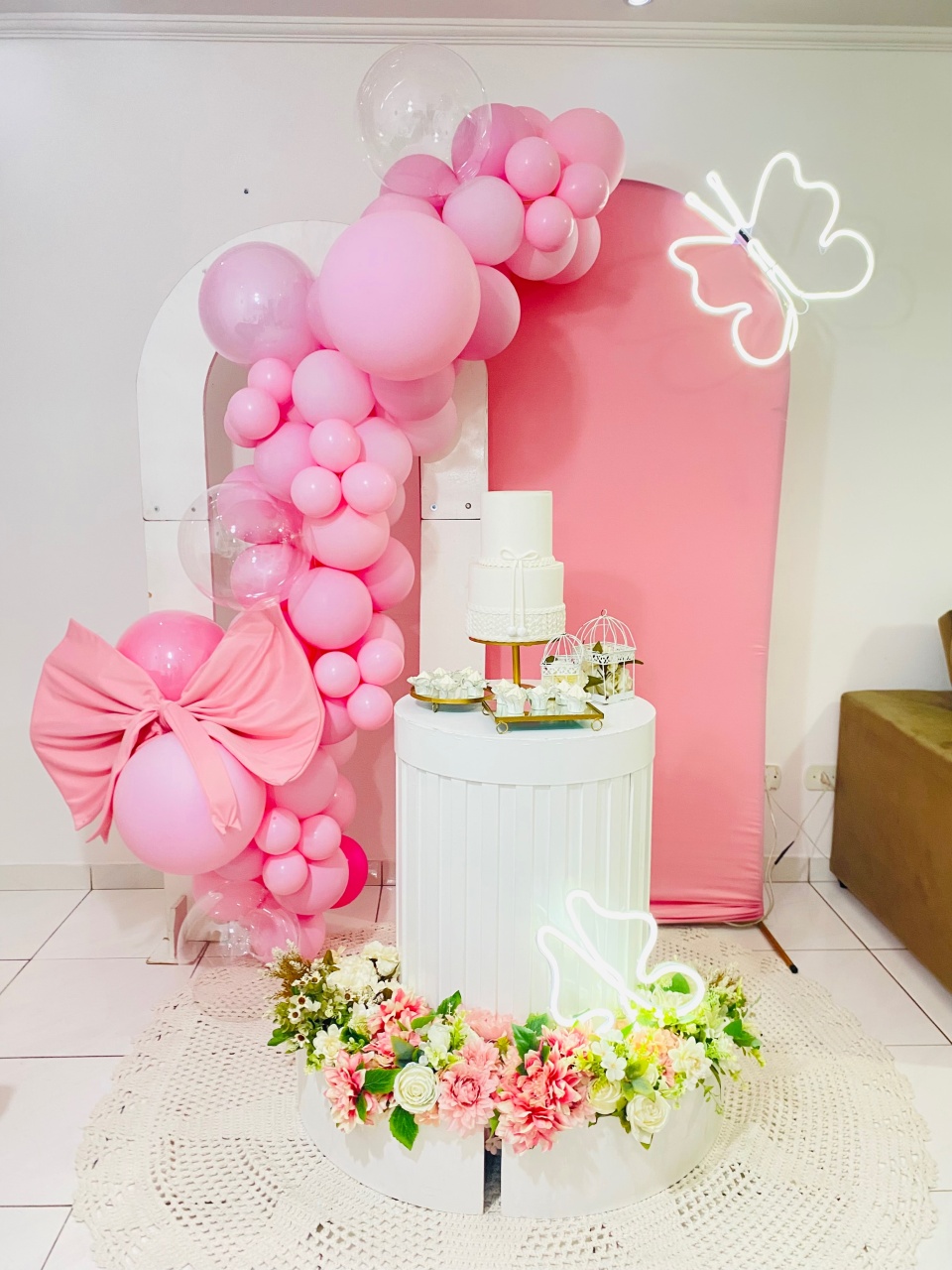 Rosa Jardim Borboletas  - Art's Camila's Decorações 