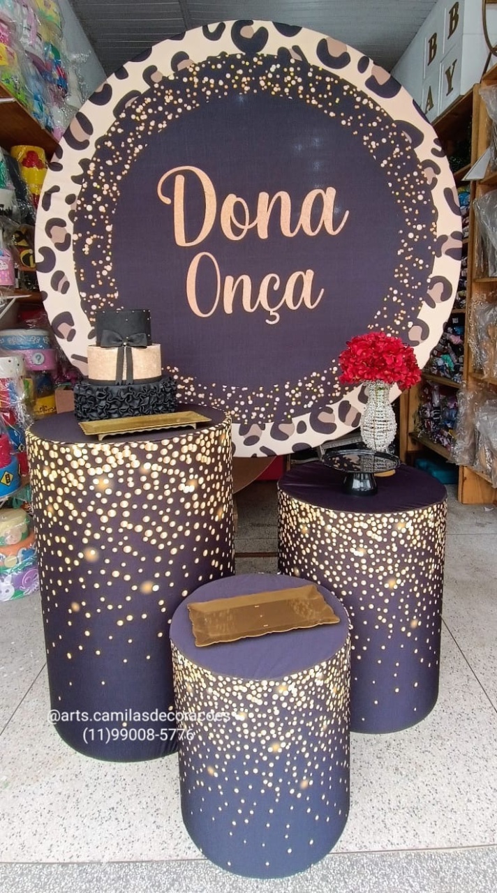Dona Onça  - Art's Camila's Decorações 