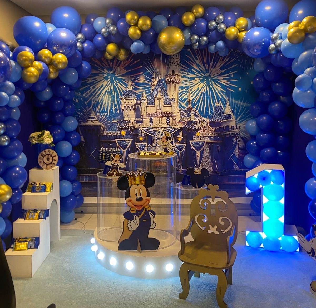 Mickey Realeza Pauco - Art's Camila's Decorações 