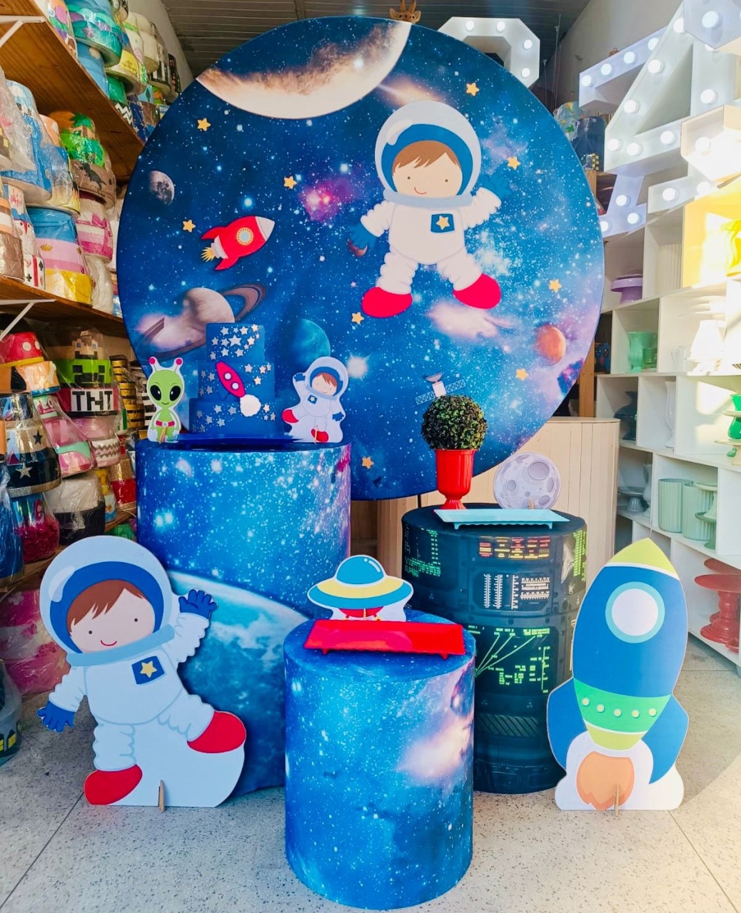 Astronauta  - Art's Camila's Decorações 