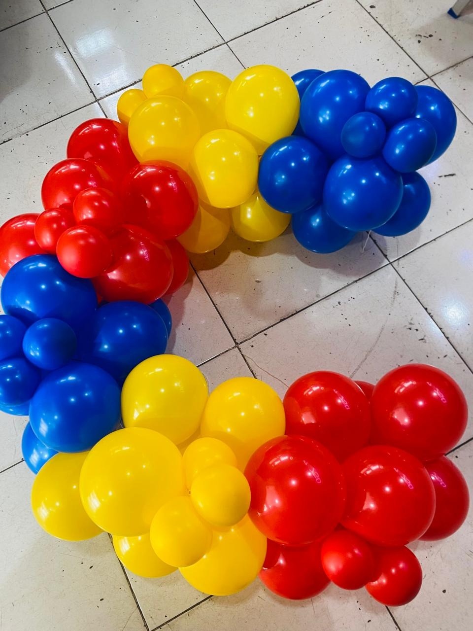 Arco de Balões 2 Mtrs - Art's Camila's Decorações 