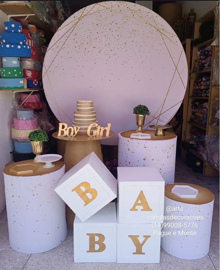 Chá Revelação Brilho Dourado  - Art's Camila's Decorações 