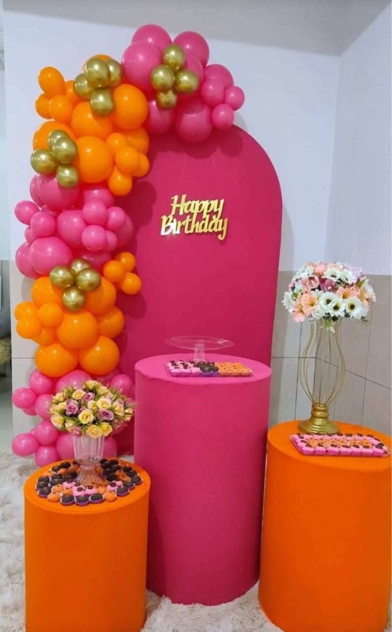 Composê Pink & Laranja Cil + Arco de Balão G🩷🧡  - Up Festas 