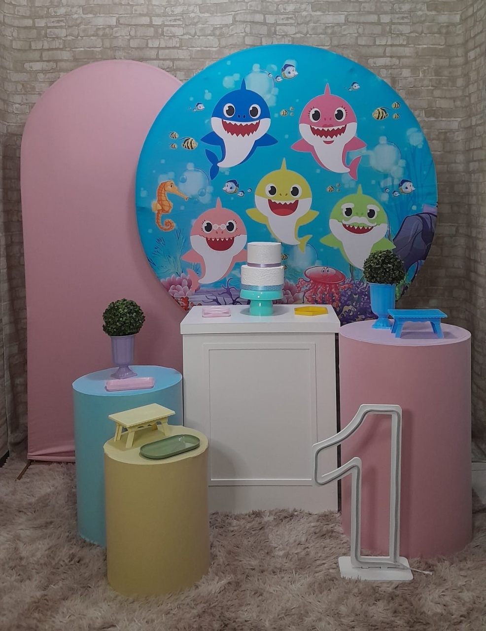 Baby Shark  Kit Ouro Rosa C/ Led - Up Festas 