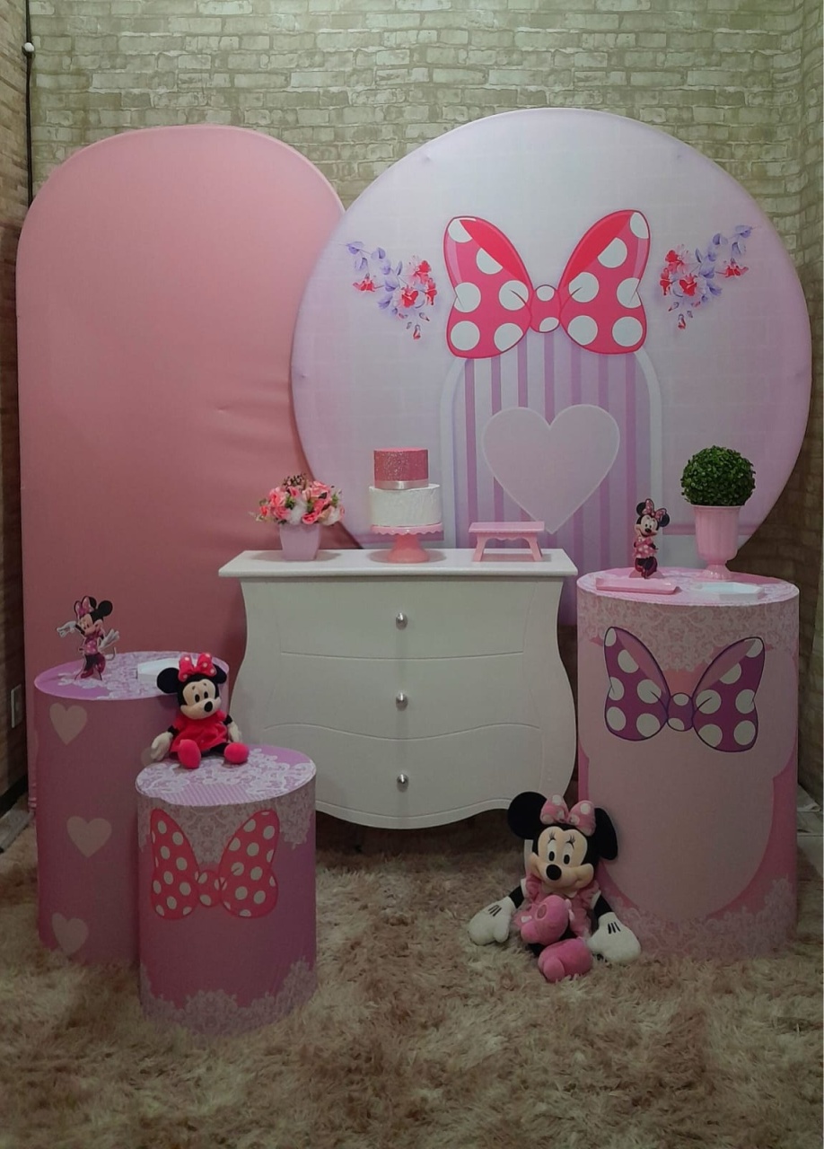 Minnie Laço 🎀 Kit Ouro Pelúcia  - Up Festas 