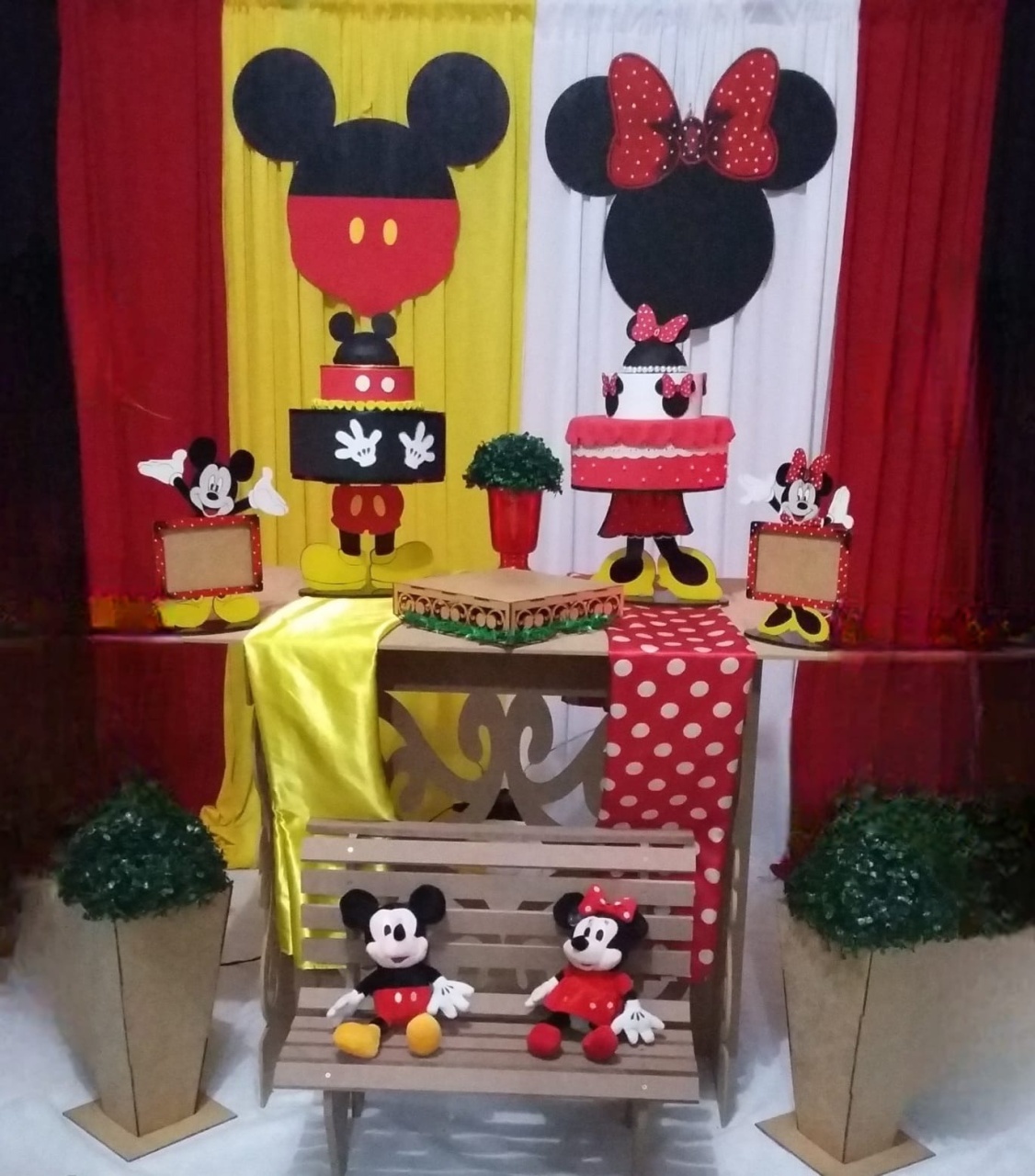 Minnie E Mickey - FranciS Decorações