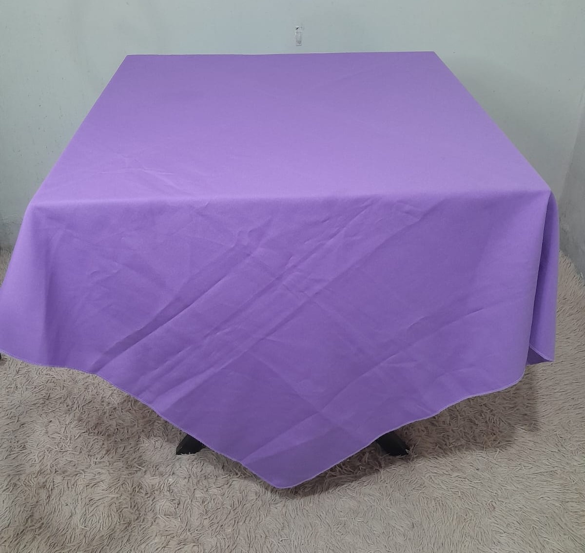 Toalha Lilas 1,5X1,5 - FranciS Decorações