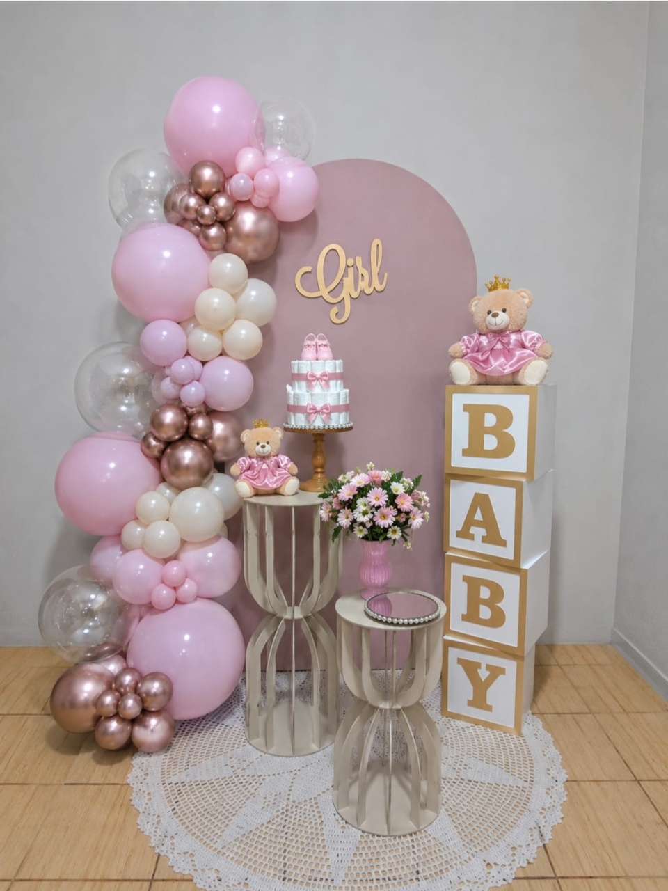 Babyrosa 07 Romano - FranciS Decorações