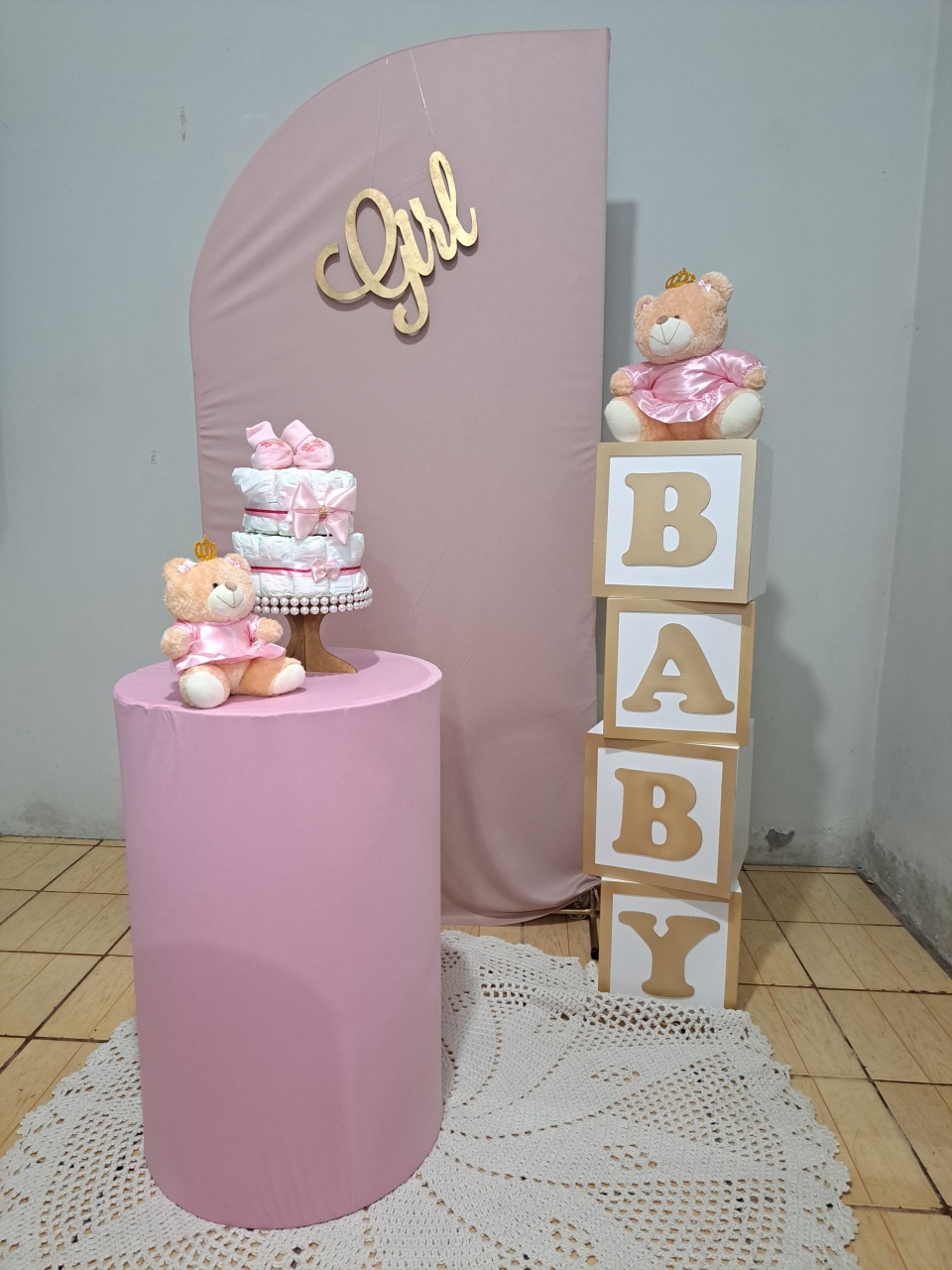 Babyrosa 01 Romano - FranciS Decorações