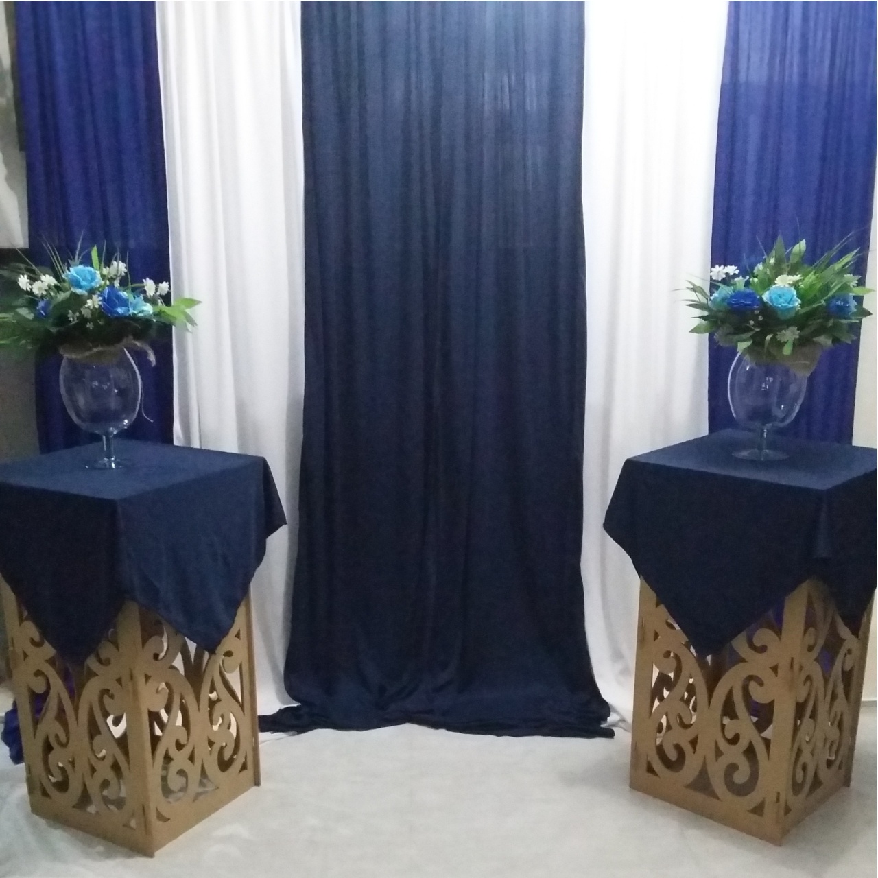 Azul Escuro Neutra - FranciS Decorações