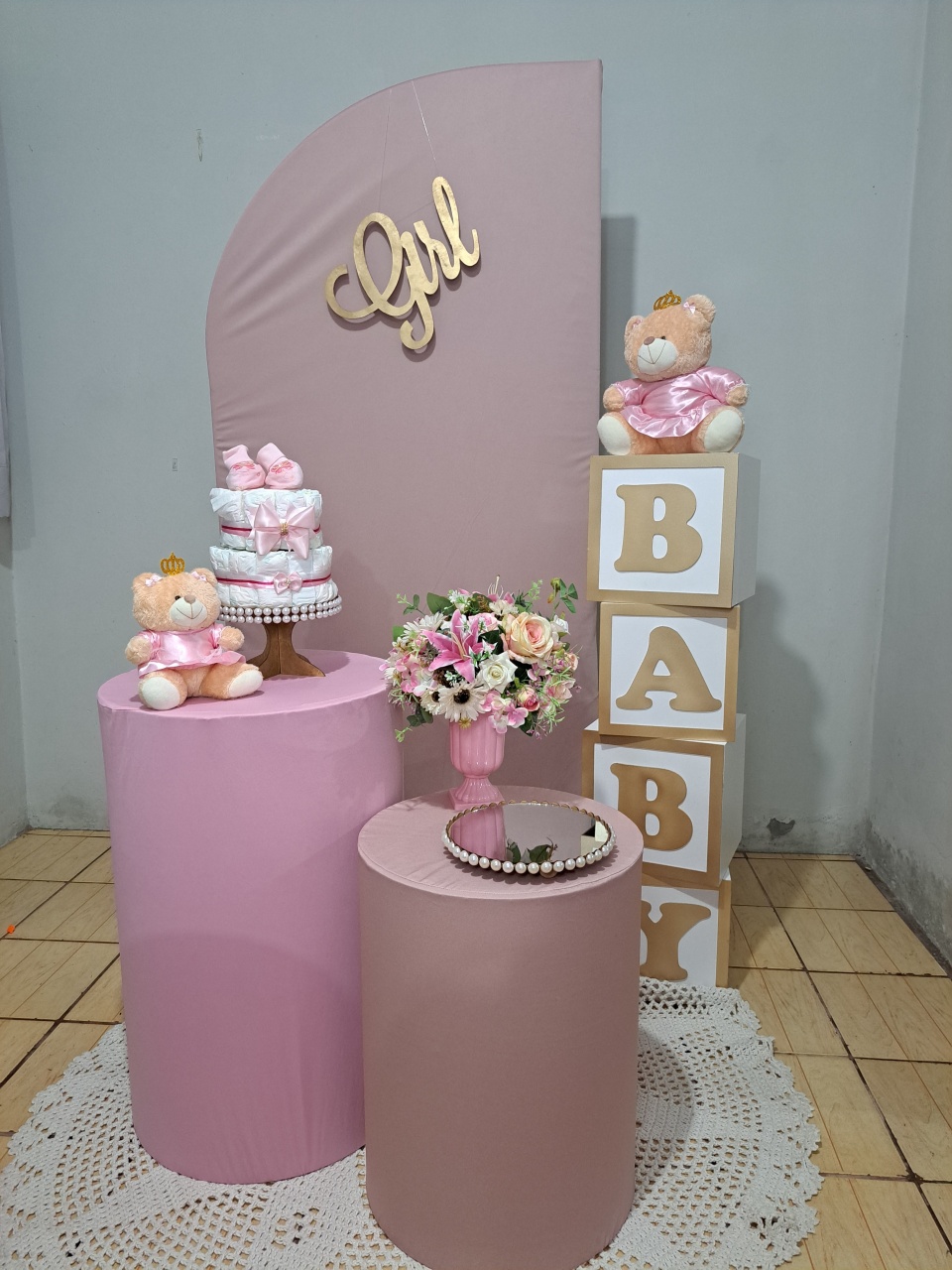 Babyrosa 02 Romano - FranciS Decorações