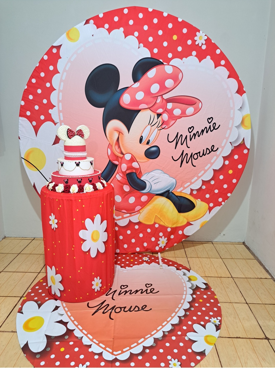 Minnie Vermelho Redondo de 2M 01 - FranciS Decorações