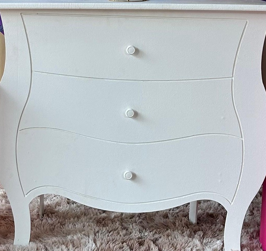 Cómoda Fake Branca Grande Com Três Puxadores - Pegue e monte Peixoto de Azevedo