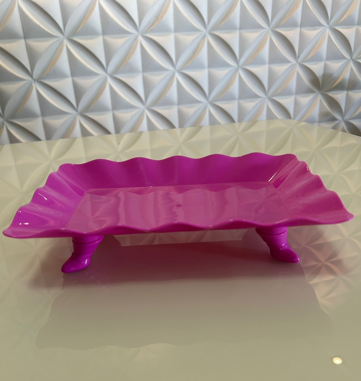 Suporte de Doces Quadrado Com Borda Na Cor Pink  - Pegue e monte Peixoto de Azevedo