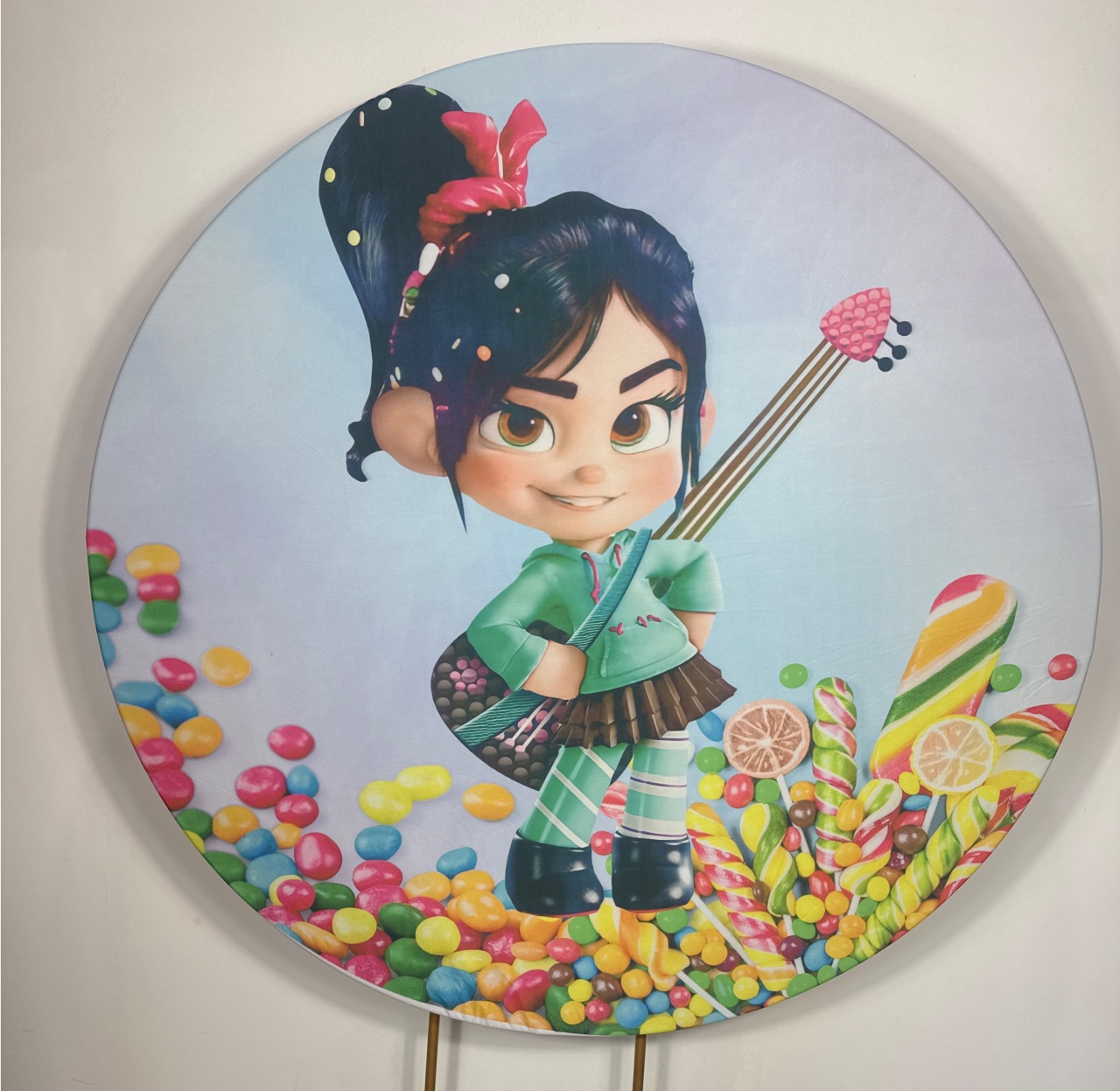 Painel Redondo - Venelope - Doces Festas Decorações e Pegue e Monte