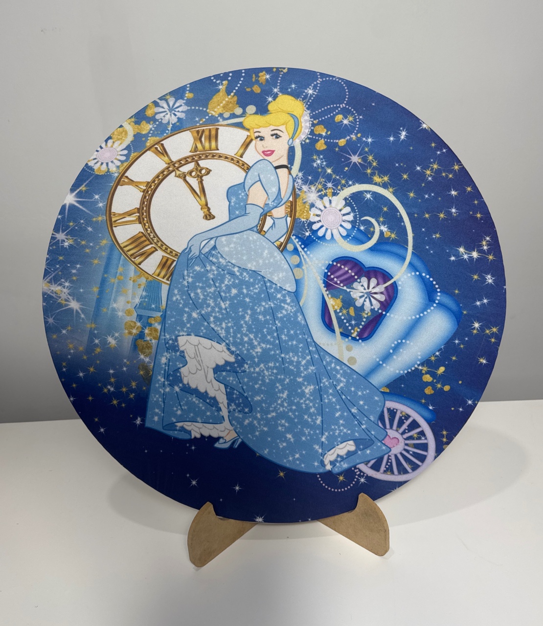 Mini Painel Cinderela  - Doces Festas Decorações e Pegue e Monte