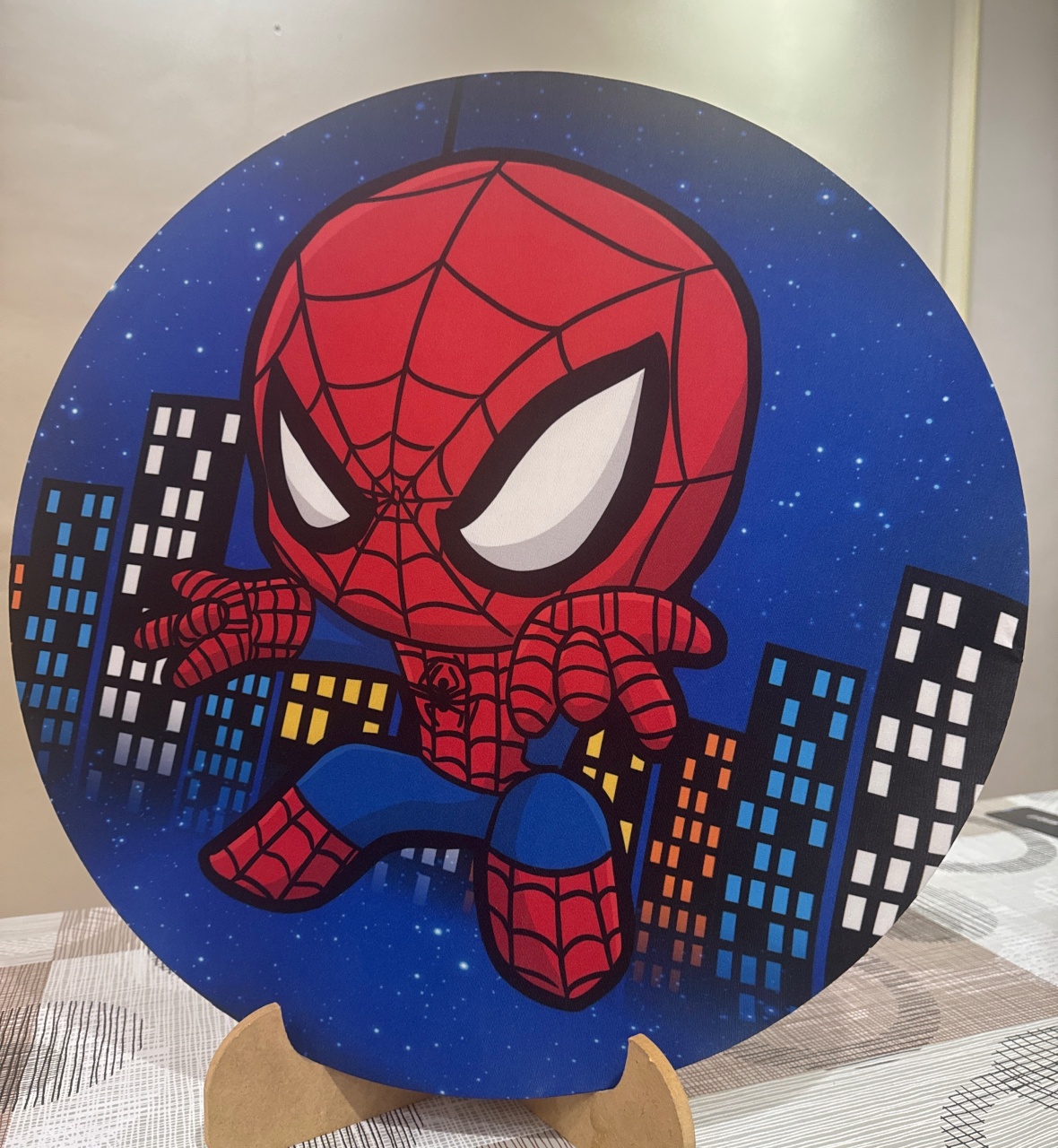 Mini Painel Homem Aranha Cute - Doces Festas Decorações e Pegue e Monte