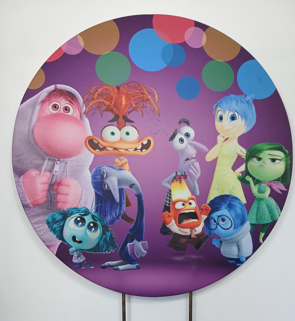 Painel Redondo - Divertidamente 3 - Doces Festas Decorações e Pegue e Monte