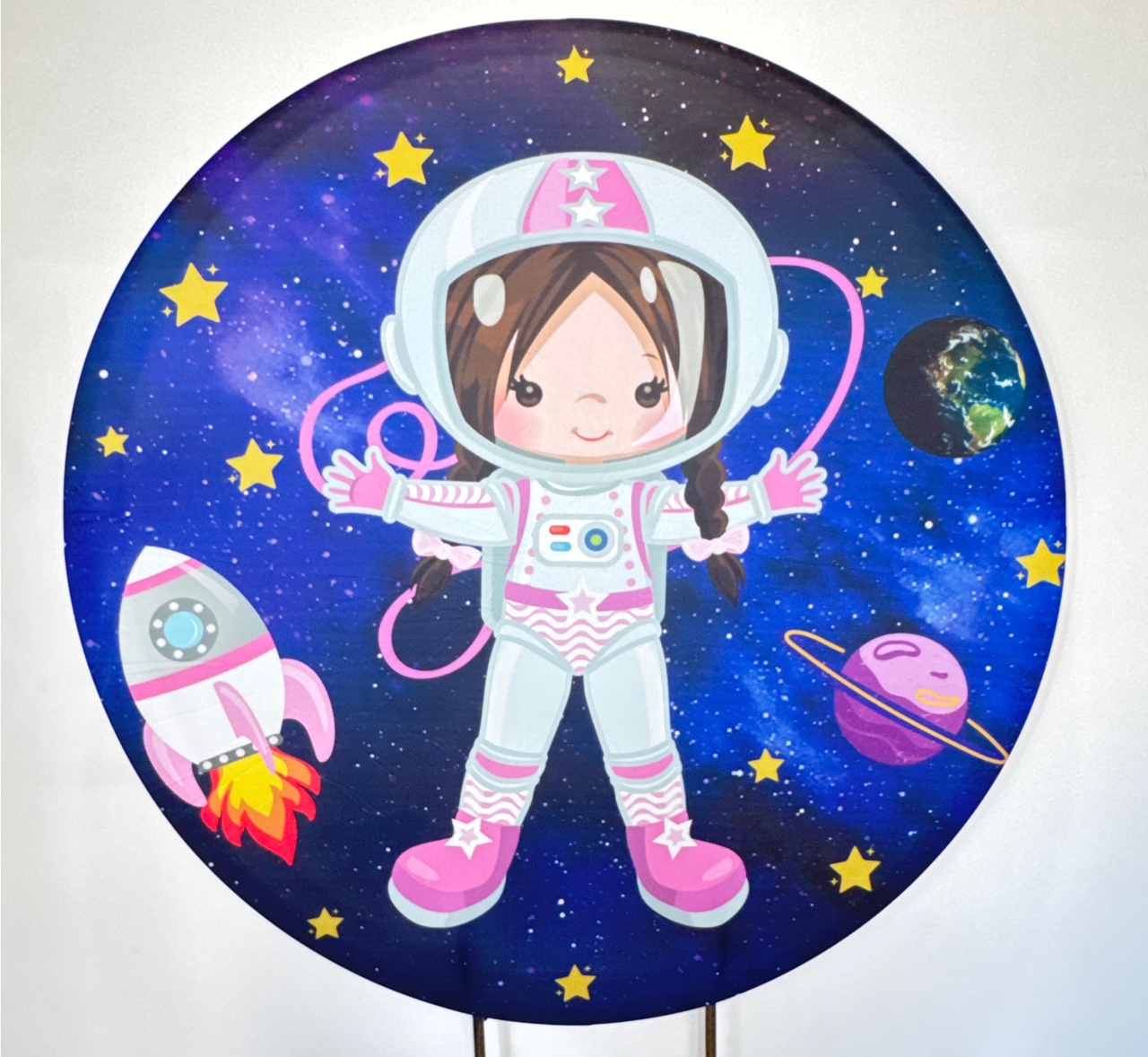 Painel Redondo - Astronauta Menina  - Doces Festas Decorações e Pegue e Monte