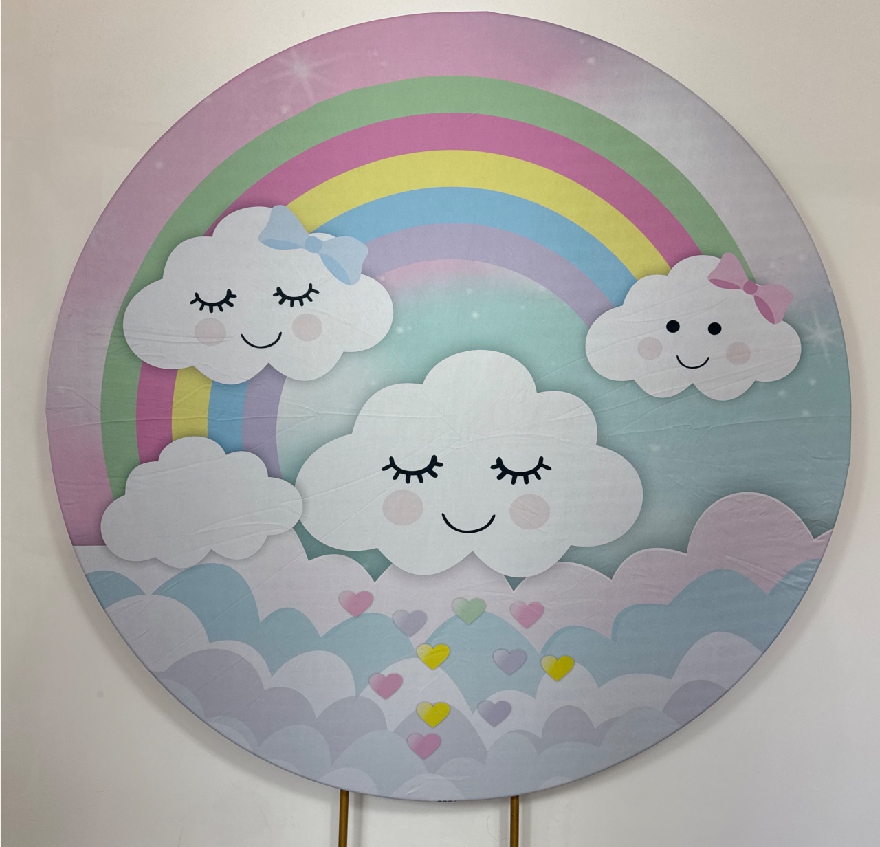 Painel Redondo - Nuvem de Amor - Doces Festas Decorações e Pegue e Monte