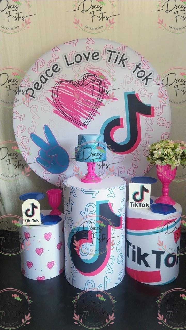 Kit Tik Tok Branco - Doces Festas Decorações e Pegue e Monte