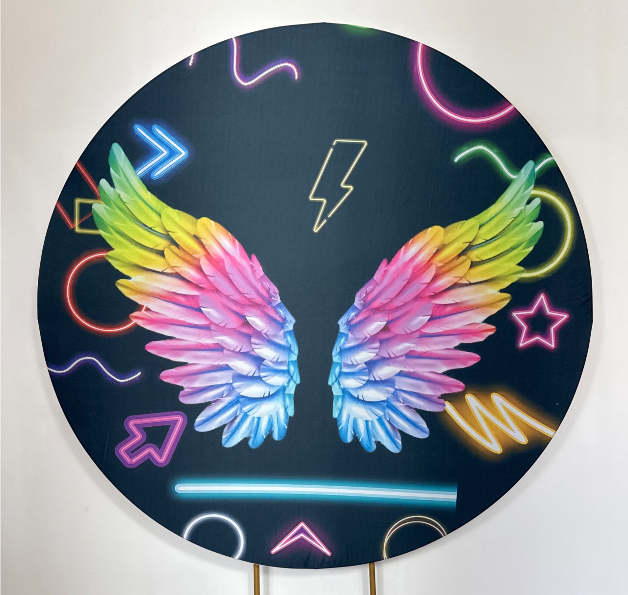 Painel Redondo - Neon 1 - Doces Festas Decorações e Pegue e Monte