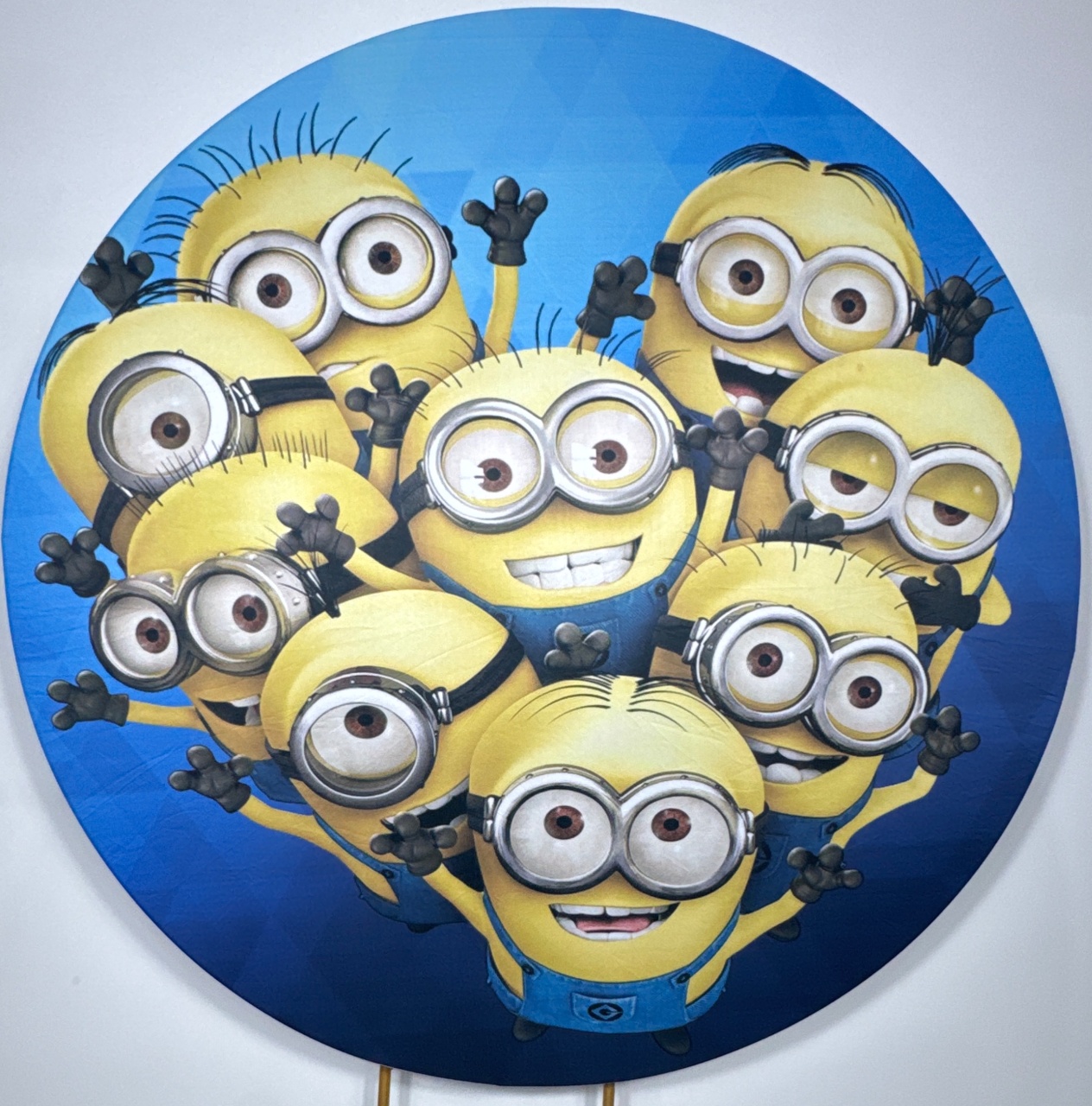 Painel Redondo - Minnions 1 - Doces Festas Decorações e Pegue e Monte