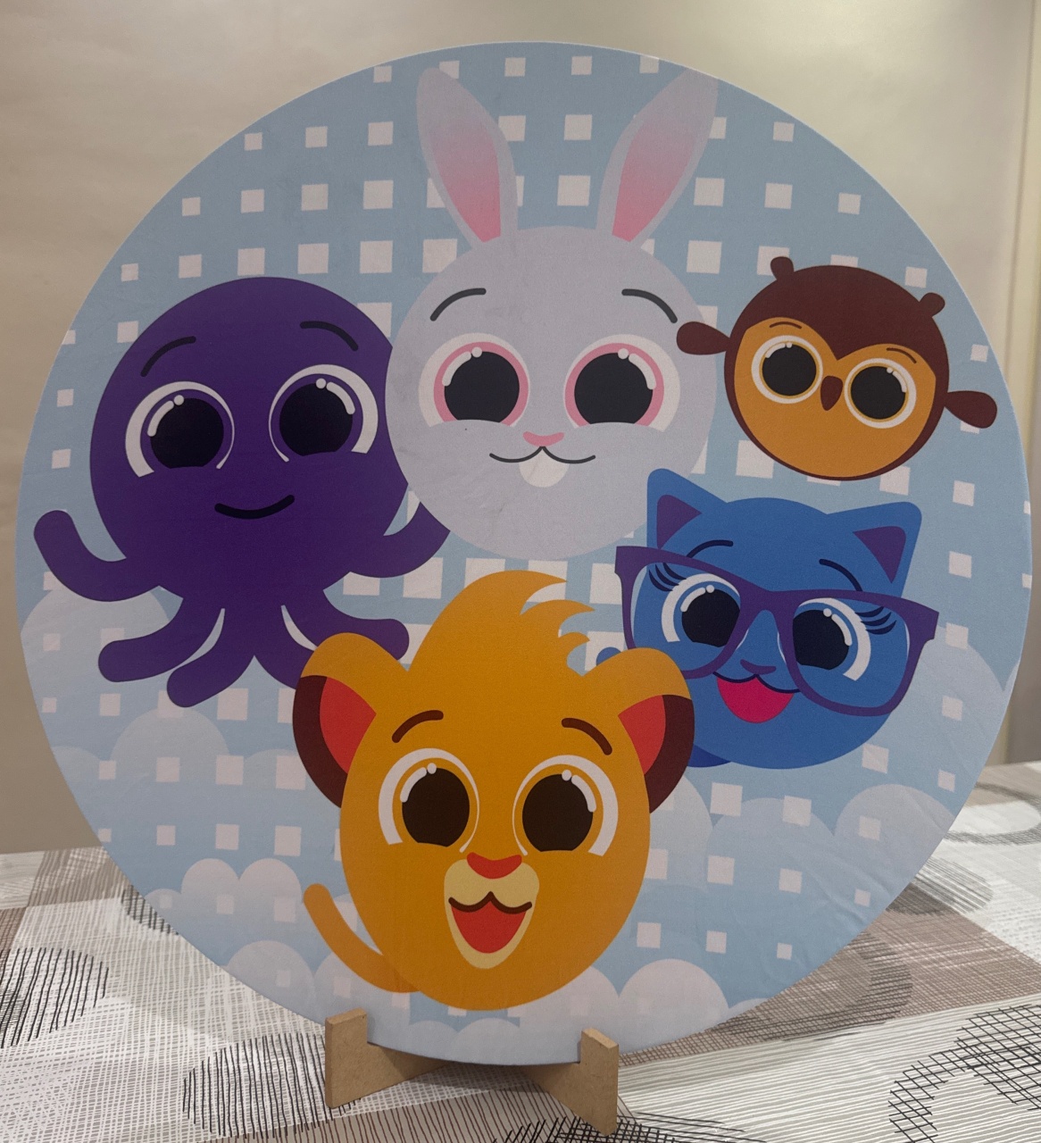 Mini Painel Bolofofos Menino - Doces Festas Decorações e Pegue e Monte