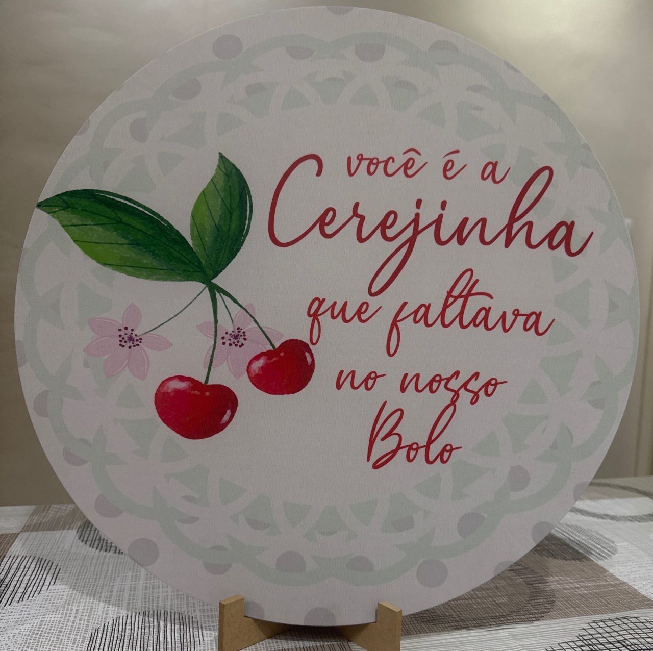 Mini Painel Cerejinha - Doces Festas Decorações e Pegue e Monte